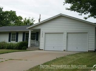 Primary Photo - 1549 SW Belle