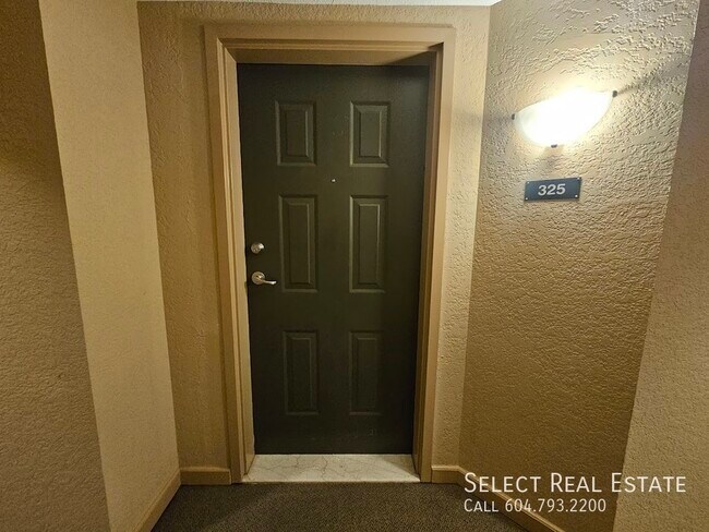 Photo du bâtiment - 2700 McCallum Rd