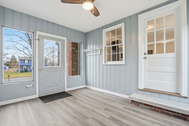 Building Photo - 49 Aberdeen Dr