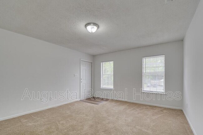 Foto del edificio - 103 Stevens Creek Ct