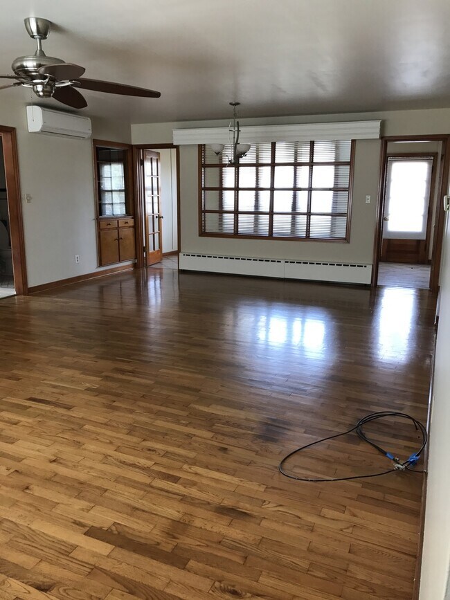 Foto del edificio - 3 bed 1.5 bath home in Coloma!