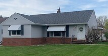 Primary Photo - 47 Willard Ave