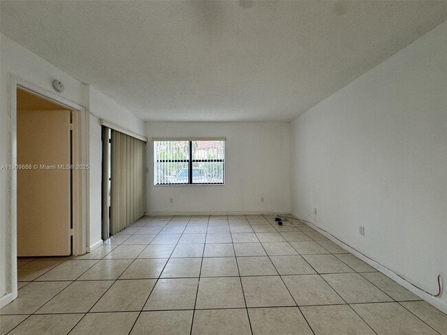 Foto del edificio - 6485 W 27th Ave