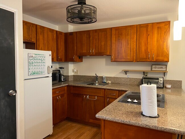 Foto del edificio - 1107 Acacia Rd