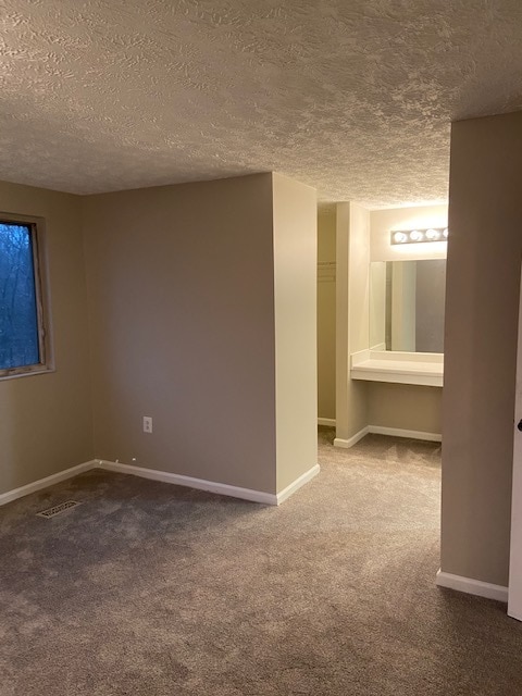 Building Photo - 3617 Laurel View Ct