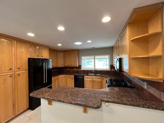 Building Photo - MOVE IN SPECIAL- ONE MONTH FREE!!! Comfort...