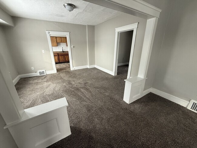 Foto del edificio - 12519 Forest Ave