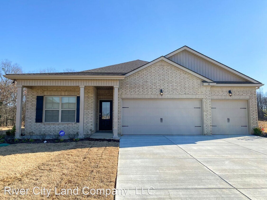 4 br, 3 bath House 38 Crown Way House Rental in Atoka, TN