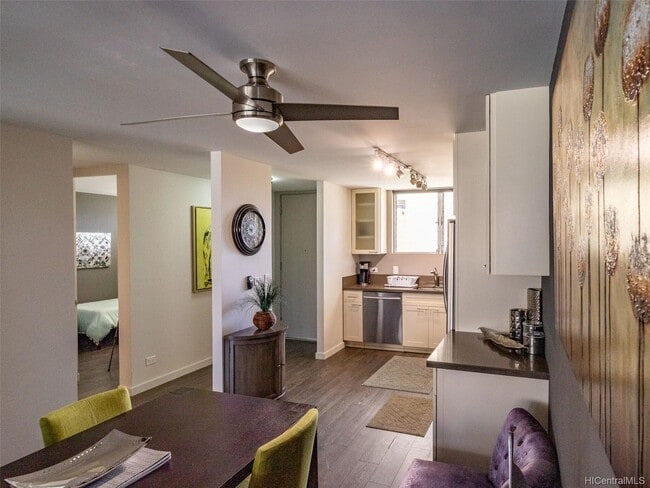 Building Photo - 1717 Ala Wai Boulevard, Unit APT 1108
