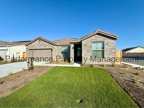 Building Photo - 8710 Rawhide Ave