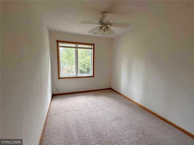 Foto del edificio - 1279 Pinewood Trail