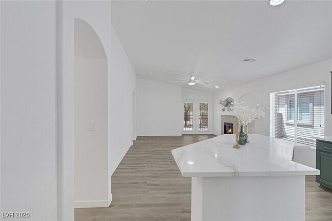 Building Photo - 4369 Meadowlark Wing Way
