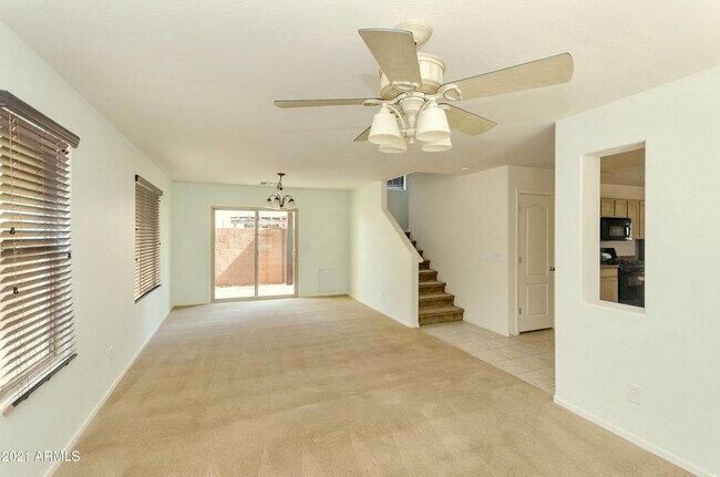 Building Photo - 2258 S Ponderosa Dr
