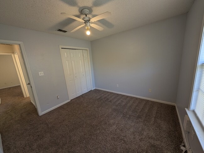 Building Photo - 192 Sugar Plum Dr