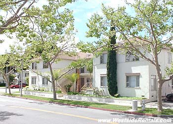 Building Photo - 361 S Rexford Dr