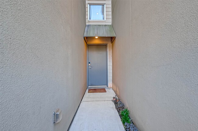 Building Photo - 2932 Cline St