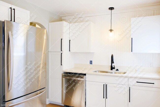 Foto del edificio - 2 br, 1 bath House - 4225 Crittenden Ave #...