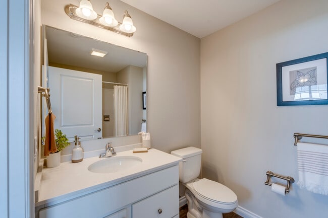 Building Photo - Rivers Edge Villas