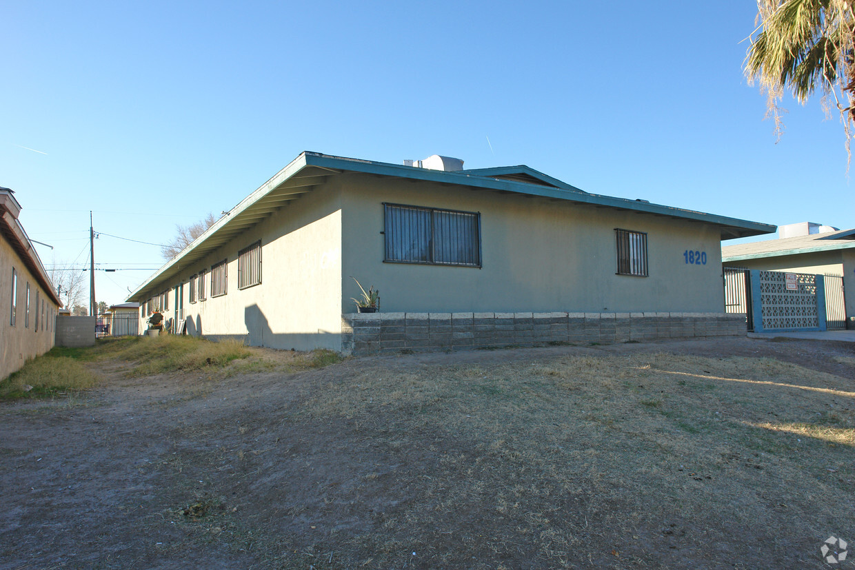Foto principal - 1816-1820 E Bonanza Rd