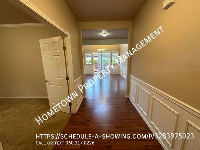 Building Photo - Beautiful 3 Bedroom 2.5 Bath Home Availabl...