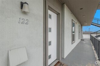 Building Photo - 4507 E Martin Luther King Jr Blvd