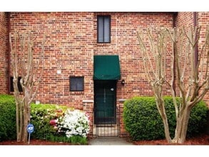 Building Photo - 2298 Pernoshal Ct