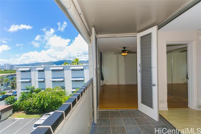 Foto del edificio - 3805 Kanaina Ave