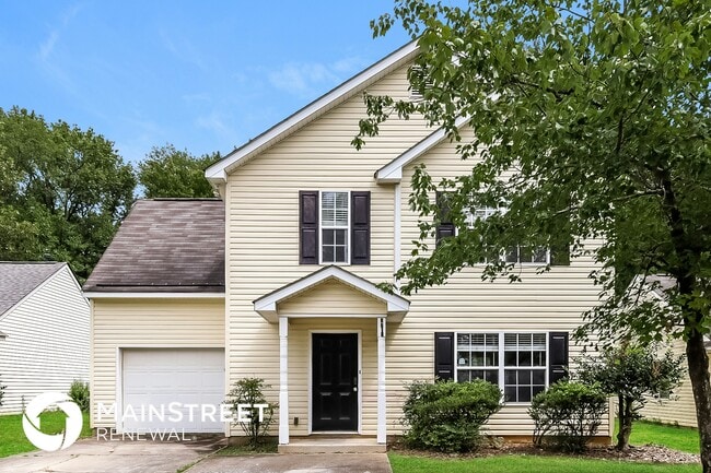 Building Photo - 2419 Fairstone Ave