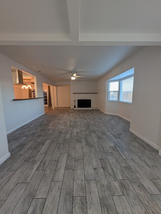 Foto del edificio - 3334 Fair Oaks Dr