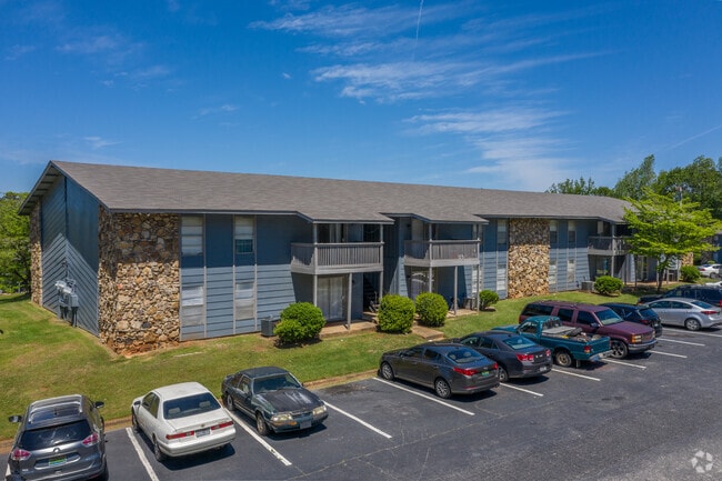 Building Photo - The Reserve at Opelika