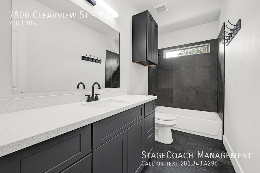 Foto principal - 7806 Clearview St