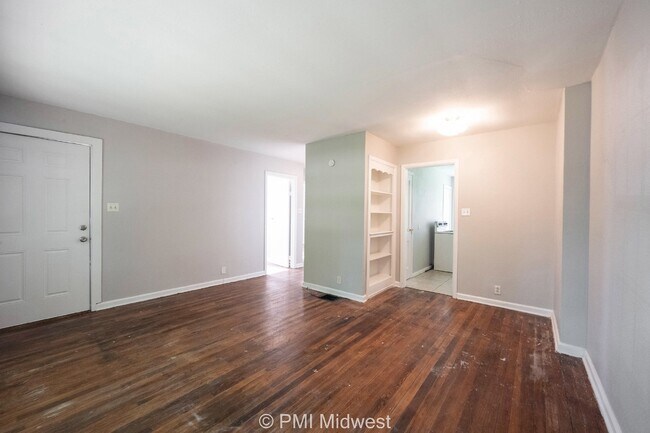 Foto del edificio - 2825 E 36th St