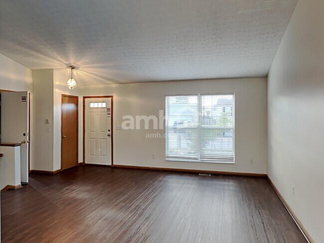 Foto del edificio - 2180 Maribeth Pl