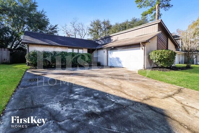 Foto del edificio - 5314 Dove Forest Lane