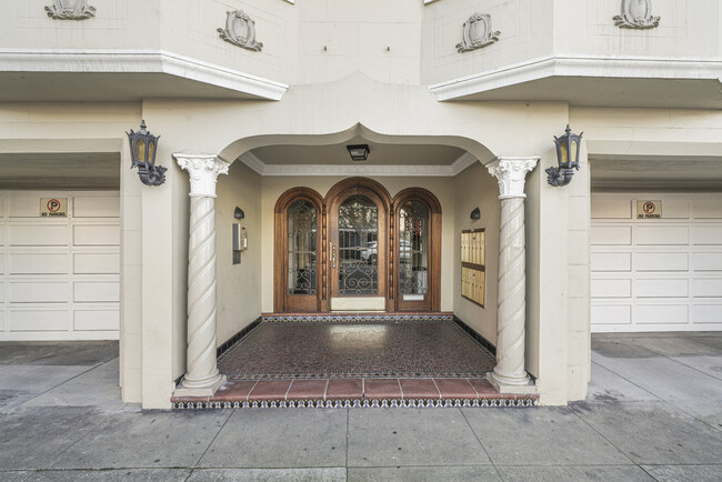 Building Photo - 65 Cervantes Blvd
