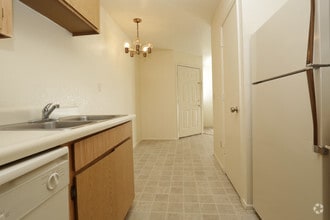 Interior Photo - Mountain Steppes Apartments