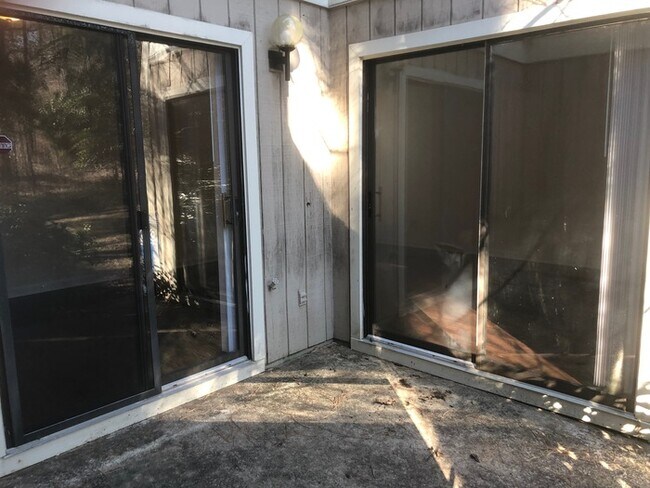 Building Photo - 4101-9 Five Oaks Drive, Durham, NC 27707