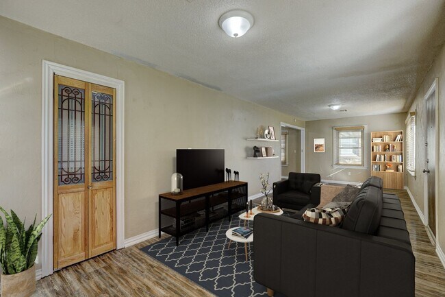 Building Photo - 3 Bed 2 Bath close to OU Med Center