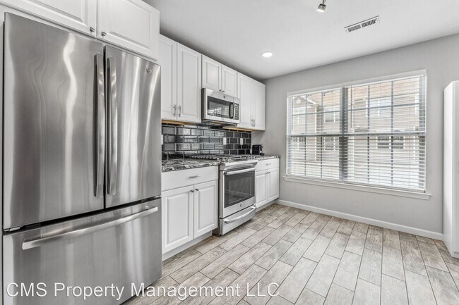 Building Photo - 3 br, 2.5 bath House - 42 Rojewski Way