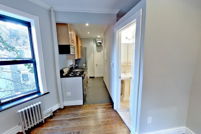 Photo - 52 Barrow St Apartment