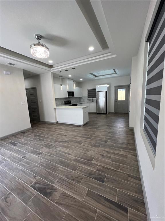 Building Photo - 1603 Angelina Dr