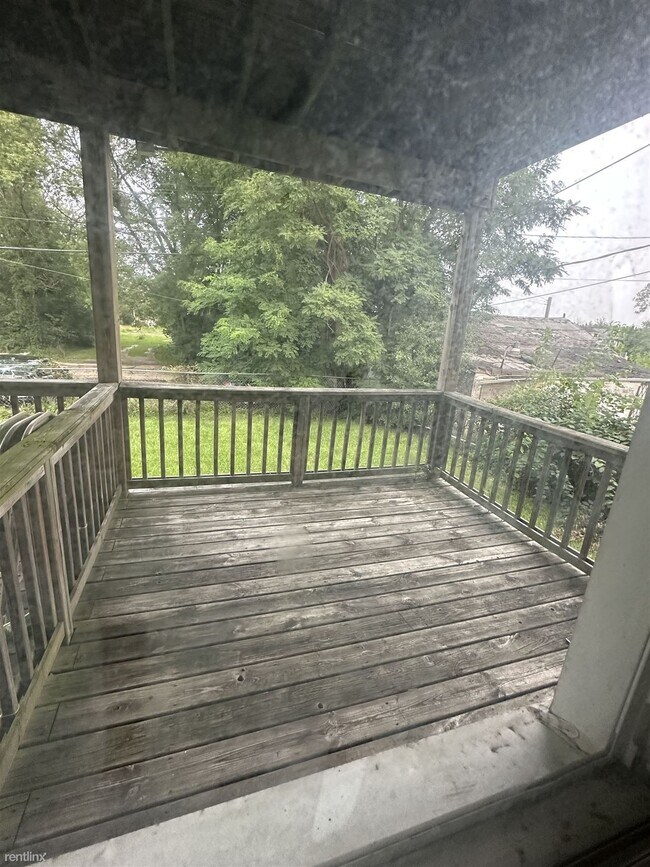 123 Sturtevant St, Highland Park, MI 48203 Condo for Rent in Highland