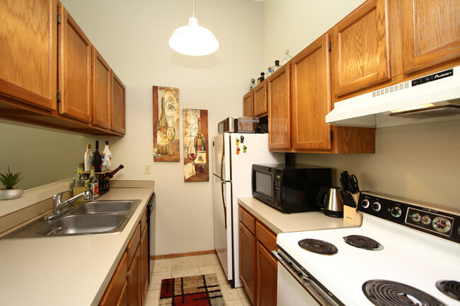 Kitchen - 1223 N 9th St