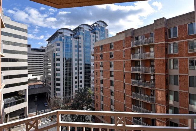 Building Photo - 7500 Woodmont Ave