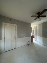 Building Photo - 92 Elliot St