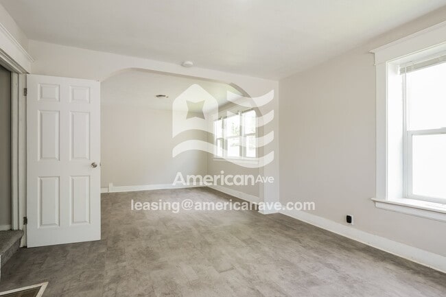 Building Photo - 1511 Carroll St