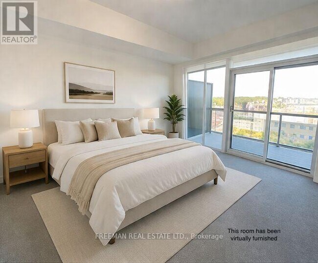 Photo du bâtiment - 1603 Eglinton Ave W