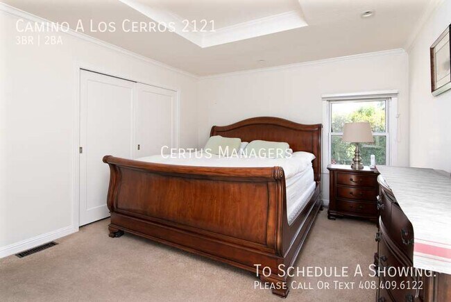Building Photo - Camino A Los Cerros 2121-