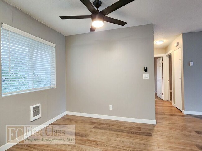 Foto del edificio - 8860 SW Cashmur Ln