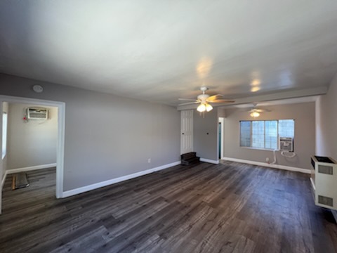 Building Photo - 1721 N Berendo St